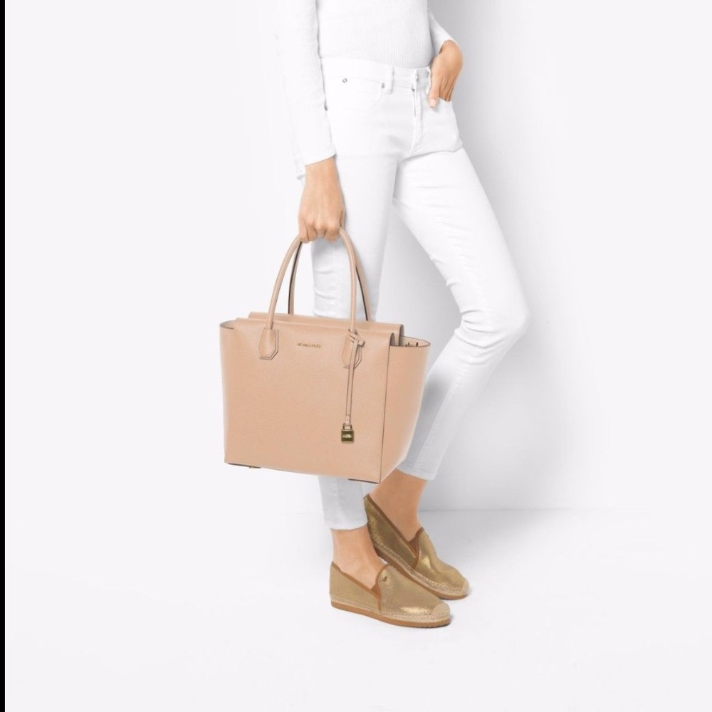 NWT Michael Kors Studio Mercer Large Pebbled Satchel